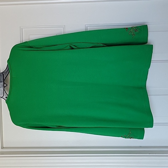 🌺3 For $10 Paradise Bay Cardinals Christmas Tee - Picture 4 of 9